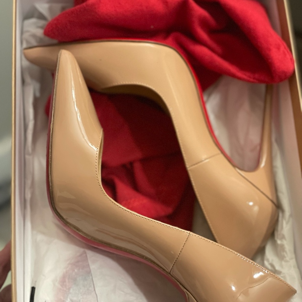 Size 38 used So Kate Louboutin
